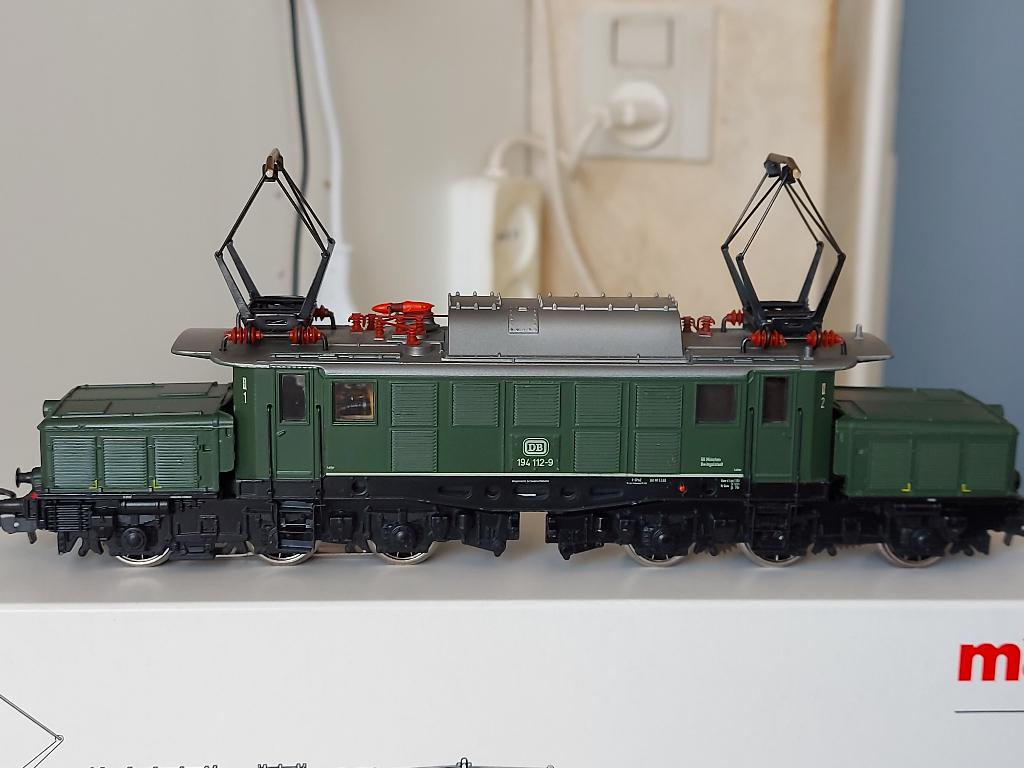 Marklin Locomotief 3322 Duitse Krokodil, Hobby en Vrije tijd, Modeltreinen | H0, Wisselstroom, Locomotief, Nieuw, Ophalen of Verzenden