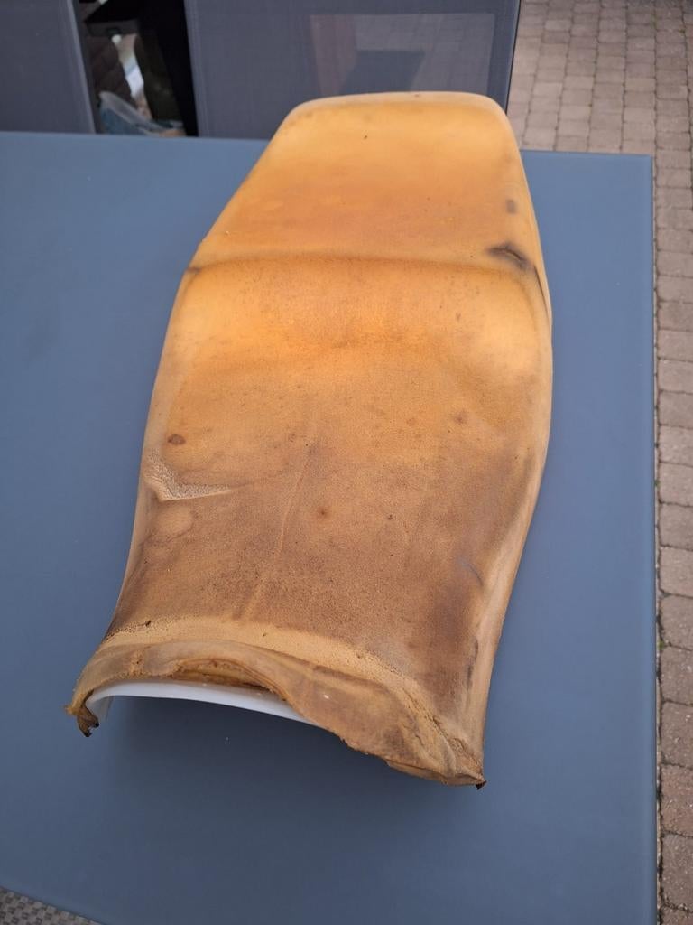 Zadel Yamaha XJ600, Ophalen