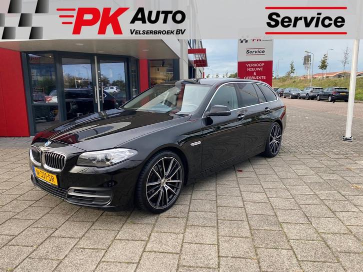 BMW 5 Serie Touring 520i High Executive | Navi | 19 Inch | C, Auto's, BMW, Bedrijf, Te koop, 5-Serie, ABS, Airbags, Airconditioning