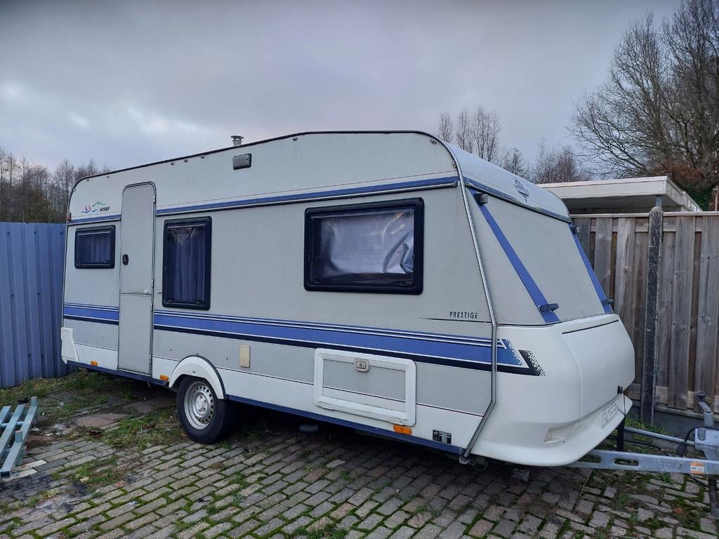 Hobby prestige type 480  bj 96, Hobby, Treinzit, Dwarsbed, Particulier