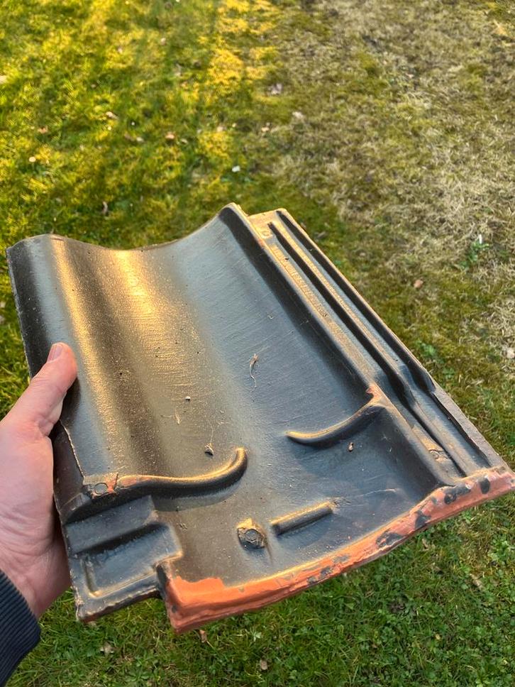 Keramische dakpannen gebruikt, ca. 600 stuks, Doe-het-zelf en Verbouw, Dakpannen en Dakbedekking, Gebruikt, Dakpannen, Steen of Klei