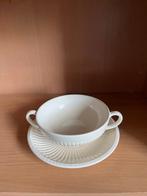 wedgwood, Ophalen of Verzenden, Nieuw, Porselein, Kop en/of schotel