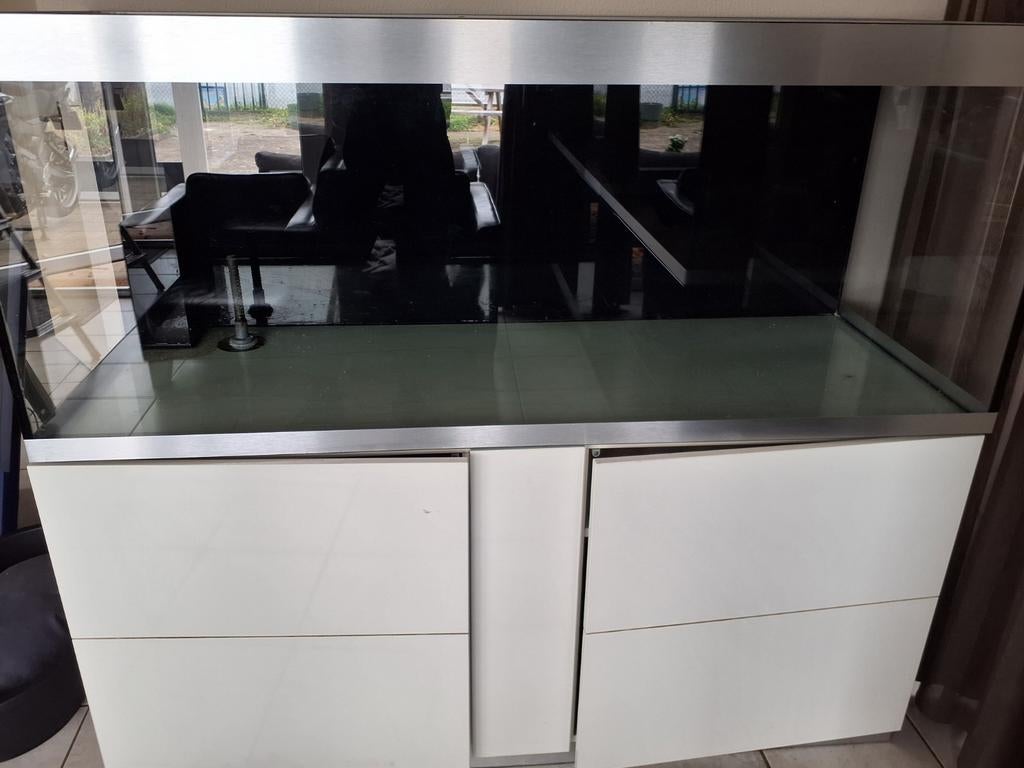 Oase higline 600 Optiwhite incl biomaster 850 pomp, Ophalen, Zo goed als nieuw, Leeg aquarium