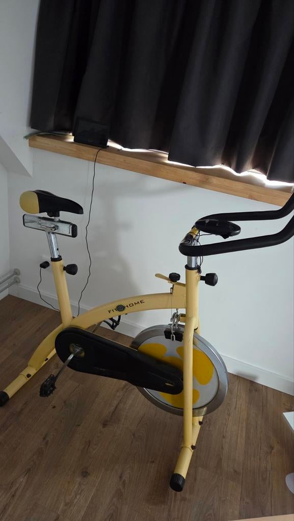 Spinning fiets, Sport en Fitness, Ophalen, Gebruikt, Spinningfiets