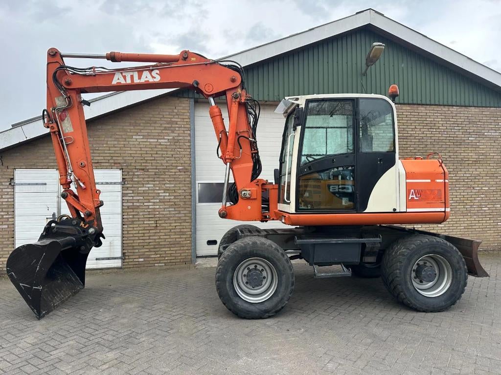 Atlas 1104 (bj 2001), Graafmachine