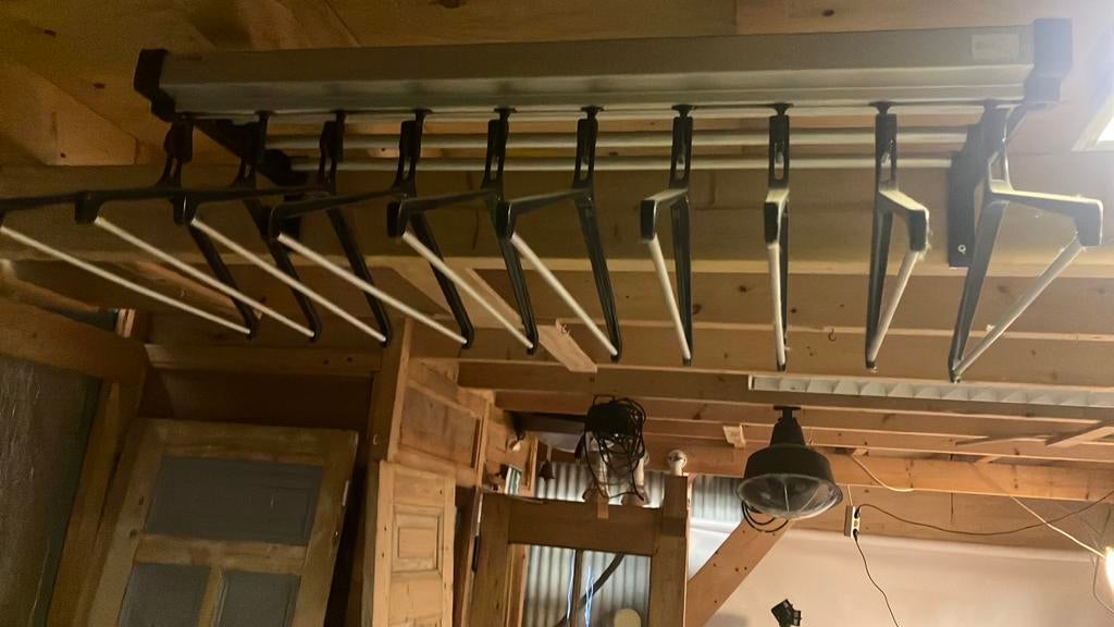 Ahrend muur kapstok, Eén persoon, Ticket of Toegangskaart