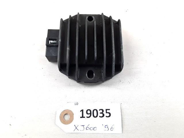XJ600 1992 - 1996 Yamaha Spanningsregelaar D1-36011