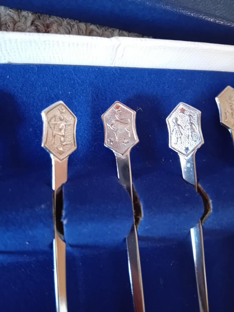Set van 12 Nieuwpoort sterrenbeeld prikkertjes, Ophalen of Verzenden