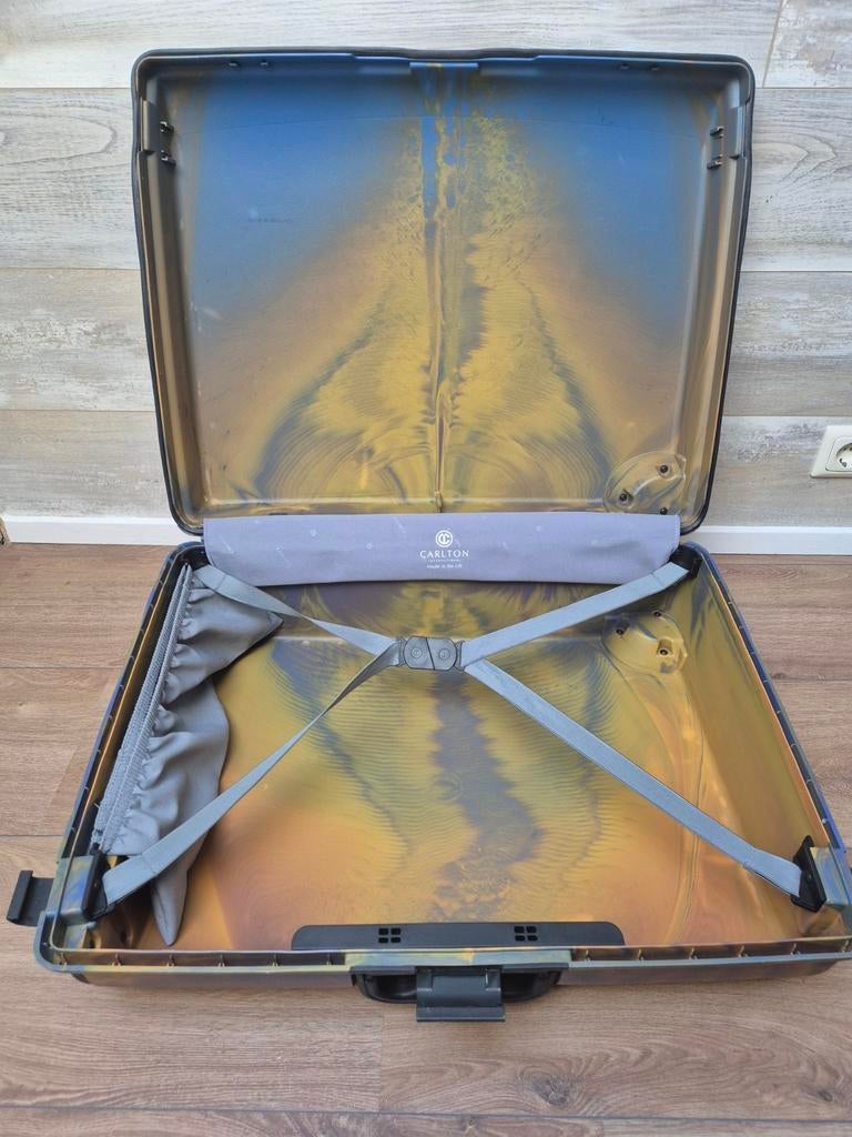Hardcase koffer Charlton met 2 wielen - 52x67 cm, Gebruikt, Hard kunststof, 45 tot 55 cm, Wieltjes