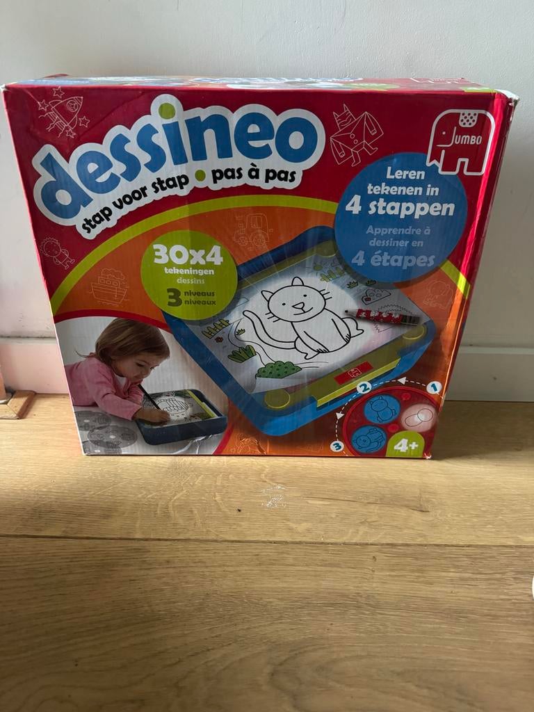 Jumbo Dessineo: Leren tekenen in 4 stappen, Ophalen of Verzenden, Zo goed als nieuw, Knutselen