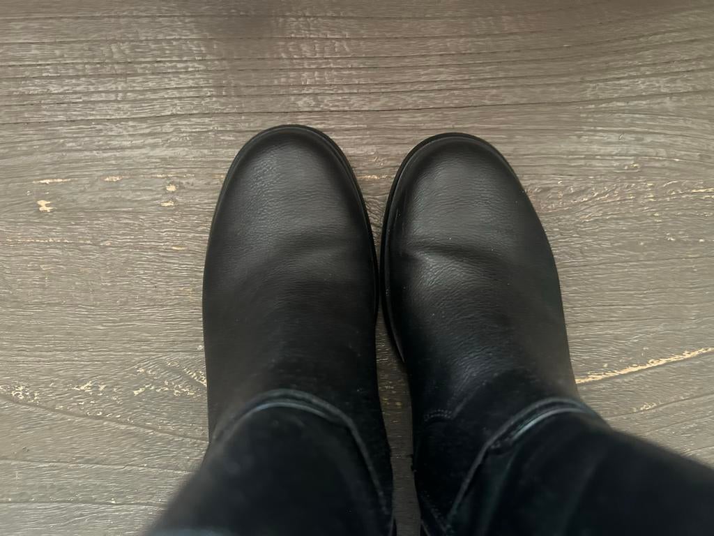 Zwarte laarzen met gespen, Zwart, Lage of Enkellaarzen, Ophalen of Verzenden, Zo goed als nieuw