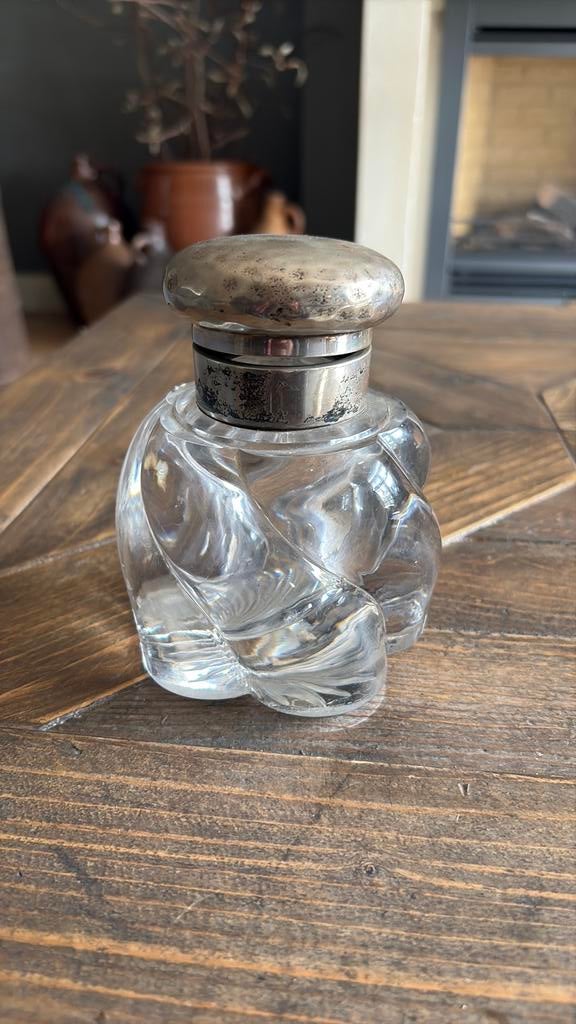 Prachtige antieke kristallen inktpot met zilveren deksel, Ophalen of Verzenden, Zilver