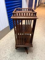 antieke boekenmolen, Ophalen