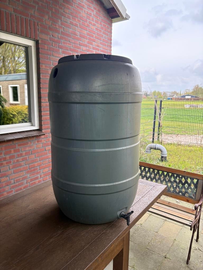 Regenton, Tuin en Terras, Regentonnen, Kunststof, Gebruikt, Met kraantje, 150 liter of meer