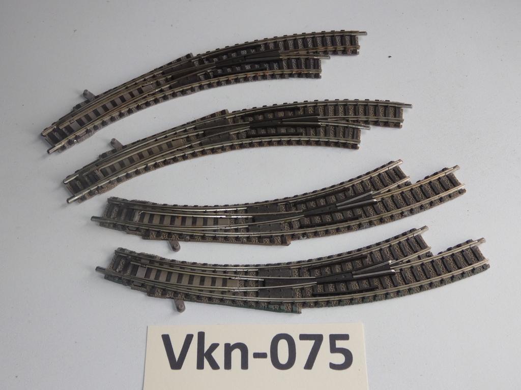Vk-075 N Spoor Gebogen Wissels 9174/75 Fleischmann DB, Gebruikt, Gelijkstroom, Fleischmann, Rails