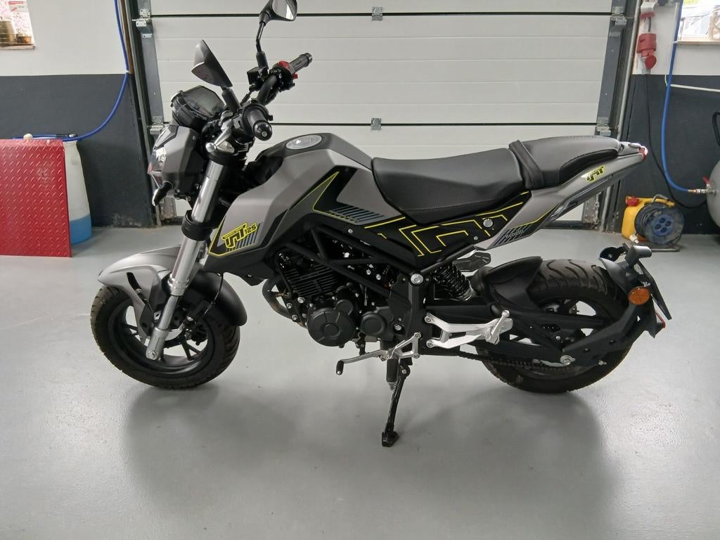 Benelli motor 125 cc . 117 kg .  2025 . Nieuw !!!!!!, Ophalen of Verzenden, Nieuw