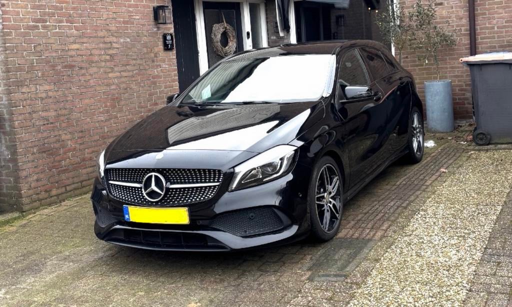 Mercedes-Benz A-Klasse A 180 Blueefficiency 122pk 7G-DCT, Auto's, 4 cilinders, Alcantara, 1200 kg, 19 km/l