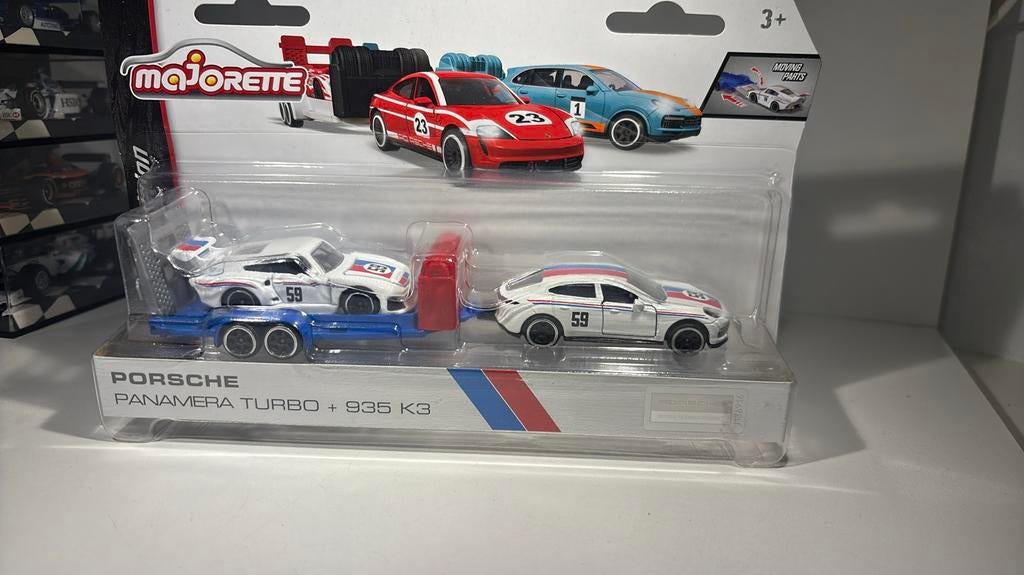Porsche panamera turbo + 935 k3 majorette 1.64, Auto, Ophalen of Verzenden, A, A