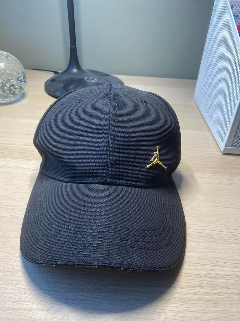 Zwarte Jordan pet, Ophalen of Verzenden, Gedragen, One size fits all, Pet