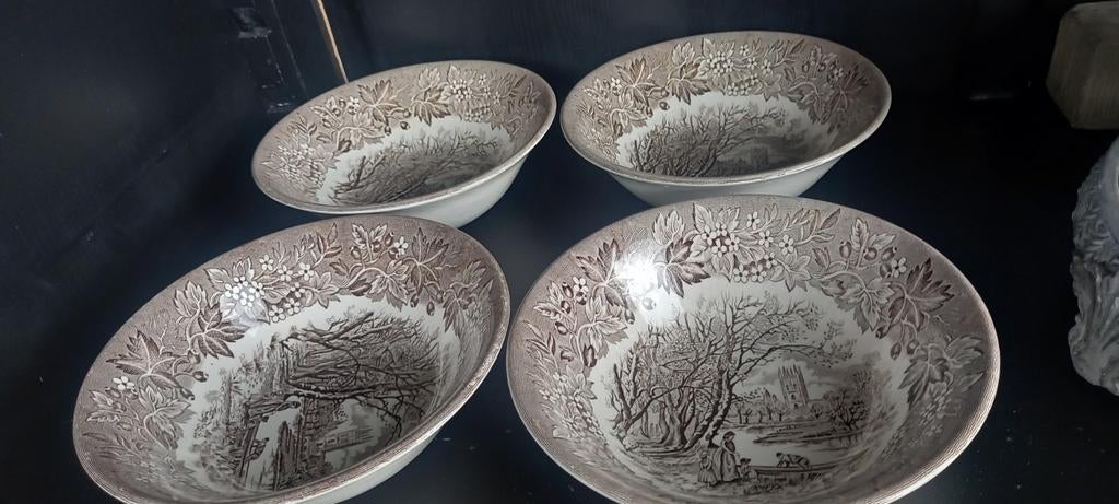 4 schaaltjes castles english ironstone, Ophalen of Verzenden