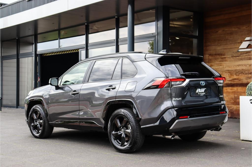 Toyota RAV4 2.5 Hybrid Bi-Tone *Leder verwarmt/Camera/Zwarte, Gebruikt, 4 cilinders, 2487 cc, Bedrijf