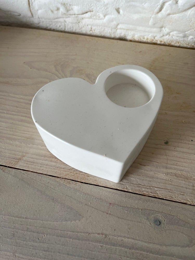 Hart theelichthouder gips wit moederdag cadeau, Huis en Inrichting, Woonaccessoires | Kandelaars en Kaarsen, Nieuw, Kandelaar