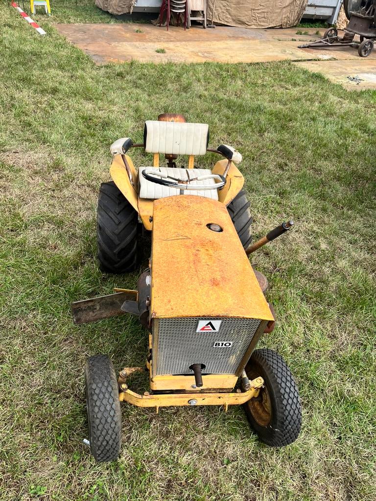 Allis chalmers B10 oldtimer zitmaaier mini tractor, Ophalen, Gebruikt