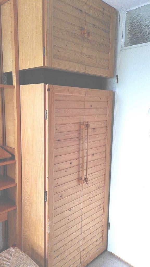 Mooie houten kledingkast / opbergruimte, Huis en Inrichting, Kasten | Kledingkasten, Ophalen