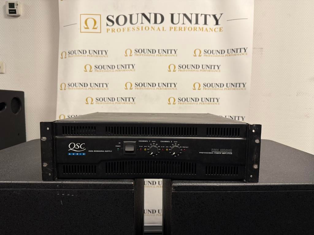 QSC RMX4050HD 2x1400W/4ohm (TANK), Subwoofer, Zo goed als nieuw, 120 watt of meer, Ophalen