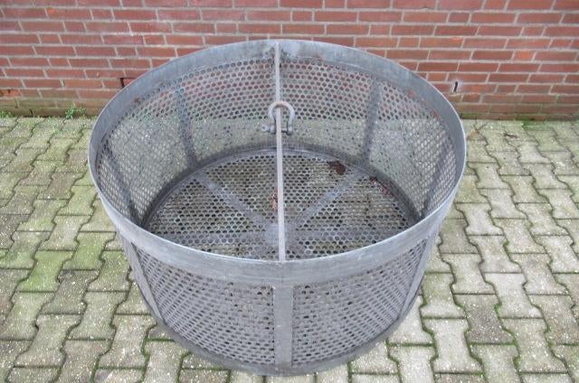 Stalen mand 120cm doorsnee, 60 cm hoog. vintage industrieel, Ophalen