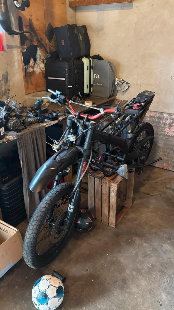 Derbi Senda R 80cc mhr, Fietsen en Brommers, Brommers | Derbi, Ophalen