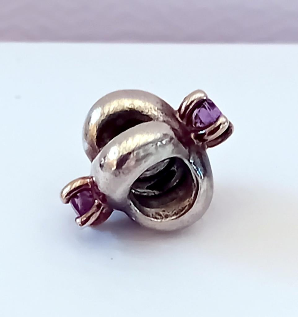 Pandora Love Knot met Goud en Amethist, Pandora, Ophalen of Verzenden, Zo goed als nieuw, 1 bedel