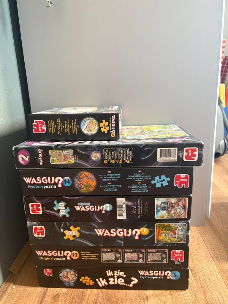 Wasgij mystery puzzels nr. 1, 2, 5, 7, 12, 14 & 18, Ophalen, 500 t/m 1500 stukjes, Zo goed als nieuw
