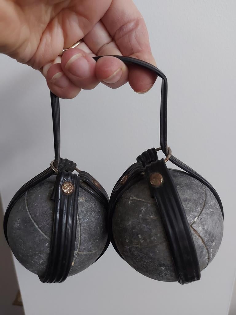 Jeu de boules ballen in houder, Antiek en Kunst, Antiek | Speelgoed, Ophalen of Verzenden