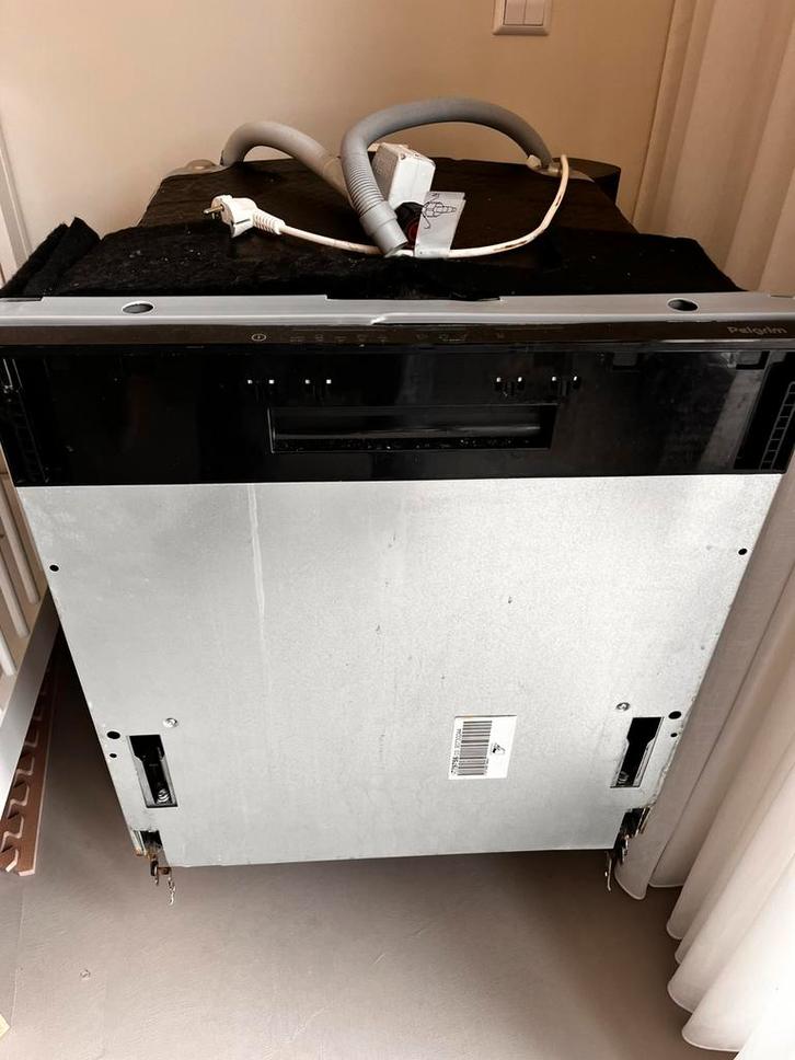 Kapotte vaatwasser voor onderdelen/handige klusser, Witgoed en Apparatuur, Vaatwasmachines, Inbouw, 85 tot 90 cm, Ophalen