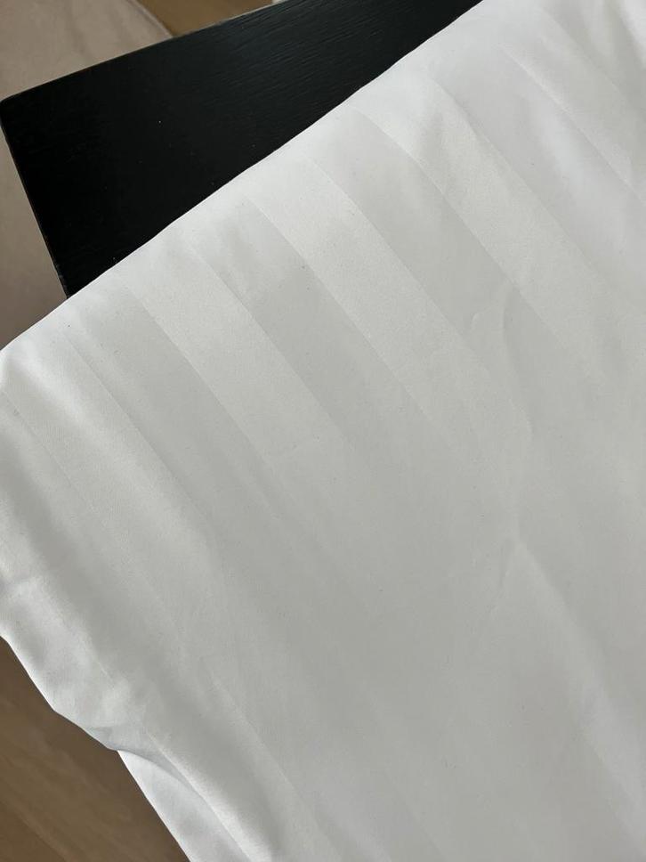 Optidee dekbedovertrek wit tweepersoons Optifaser, Huis en Inrichting, Slaapkamer | Beddengoed, Gebruikt, Dekbedovertrek, Tweepersoons