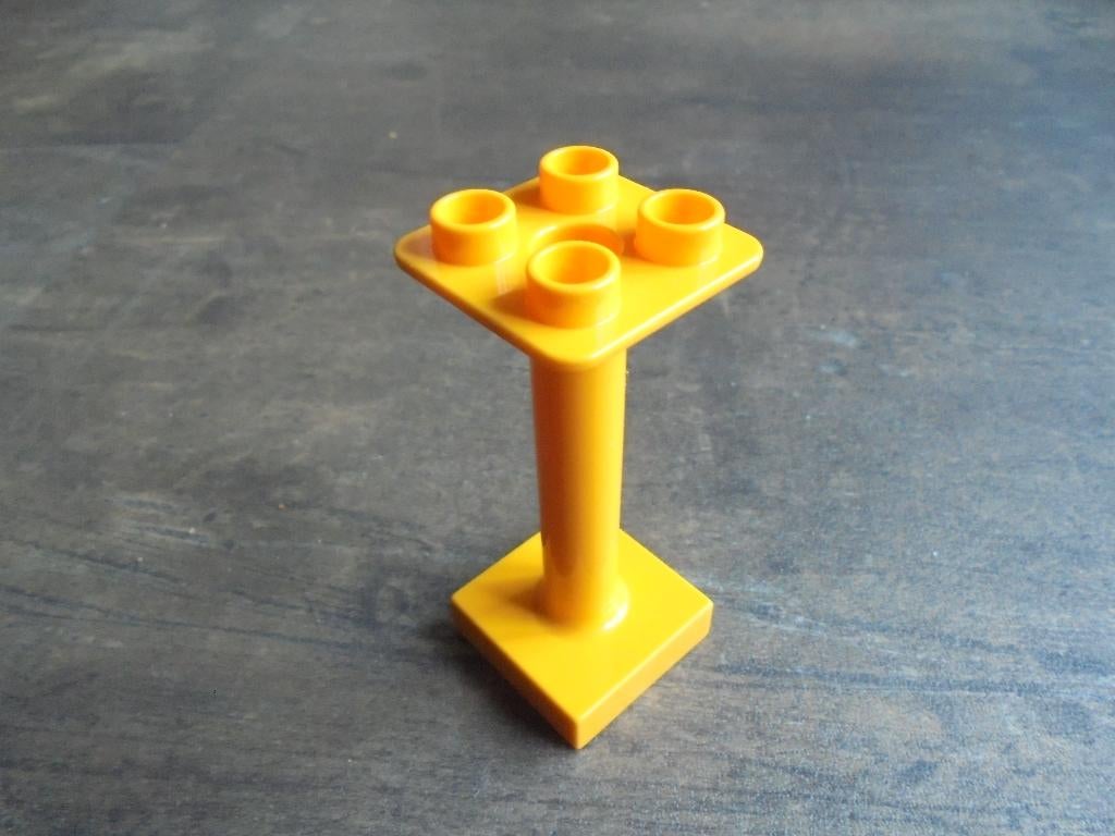 Lego Duplo Support Column 2x2x4 Round (zie foto's) 2, Ophalen of Verzenden, Gebruikt, Losse stenen, Duplo