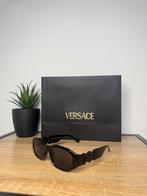 Versace zonnebril, Sieraden, Tassen en Uiterlijk, Zonnebrillen en Brillen | Dames, Ophalen of Verzenden, Zo goed als nieuw, Zwart