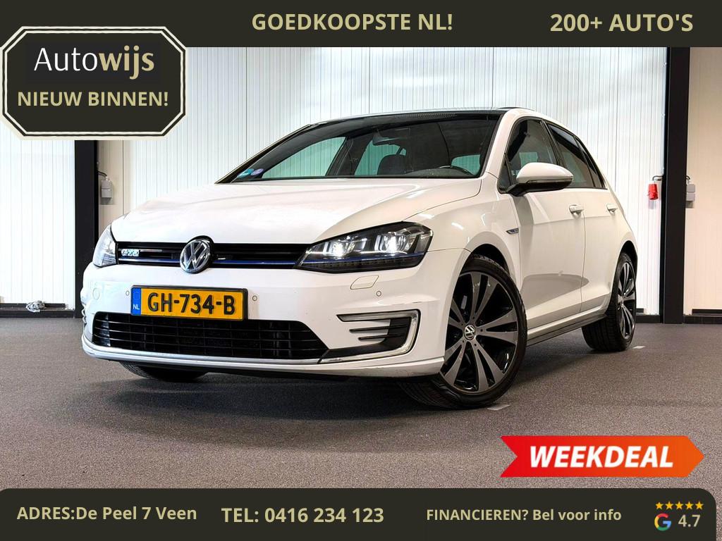 Volkswagen Golf 1.4 TSI GTE|PANO|NL AUTO|LED|PDC|STOELVERWAR, Auto's, Volkswagen, 8 kWh, Stof, Gebruikt, 4 cilinders