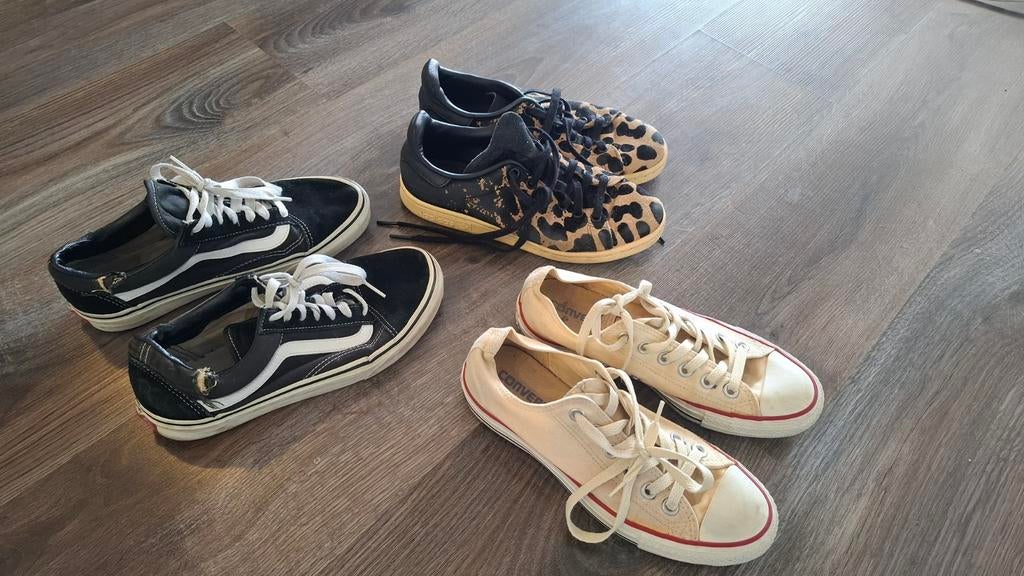 Gratis ophalen adidas, vans, converse sneakers., Kleding | Dames, Schoenen, Ophalen of Verzenden, Zwart, Sneakers of Gympen