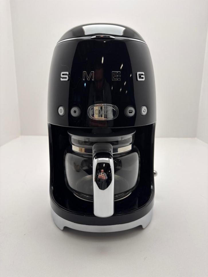 SMEG DCF02BLEU Koffiezetapparaat gebruikt, onbeschadigd, Witgoed en Apparatuur, Koffiezetapparaten, Gebruikt, Gemalen koffie, Koffiemachine