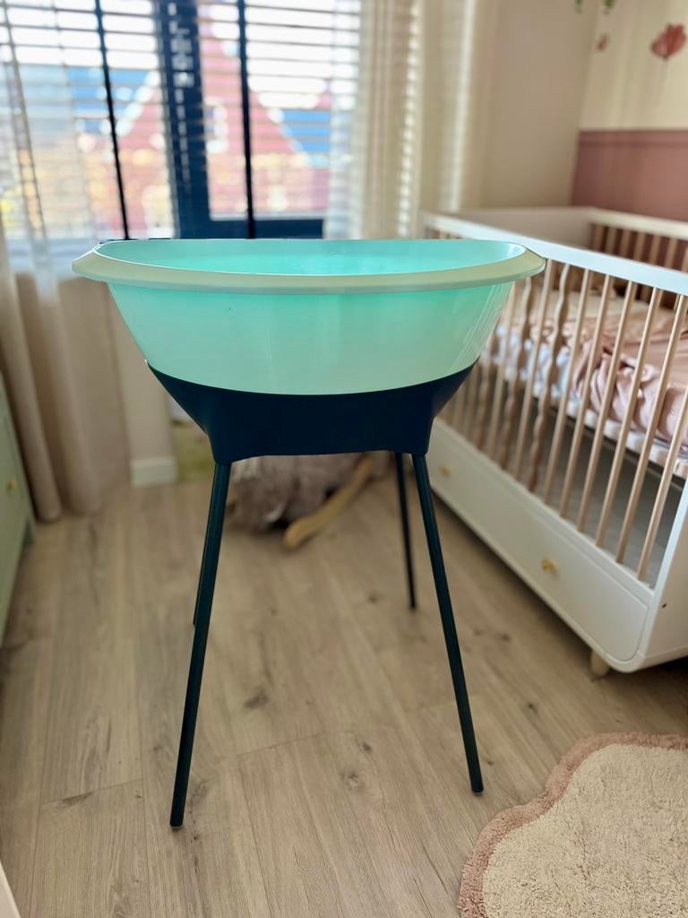 Luma badje op standaard, Ophalen, Zo goed als nieuw, Badje, Standaard