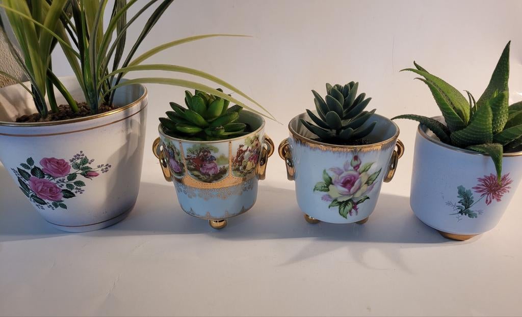 Oude bloempotjes alle 4 voor 22 euro jaren 50 antiek potje, Tuin en Terras, Bloempotten, Rond, Ophalen of Verzenden, Zo goed als nieuw