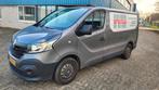 Renault Trafic 1.6 DCI 70KW grijs  2016 euro 6 !! Apk|Airco, Auto's, Voorwielaandrijving, Renault, Origineel Nederlands, Bedrijf