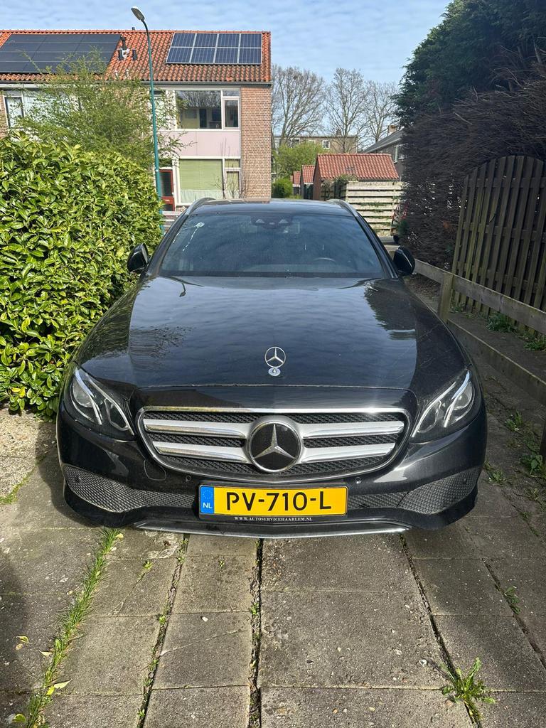 Mercedes-Benz E-Klasse E200 d 150pk 9G-TRONIC 2017 Zwart, Auto's, Automaat, Achterwielaandrijving, Euro 6, Leder en Stof
