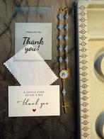 Rozenkrans Armbandje met Lichtblauwe Kralen en Kruisje, Overige materialen, Blauw, Nieuw, Ophalen of Verzenden