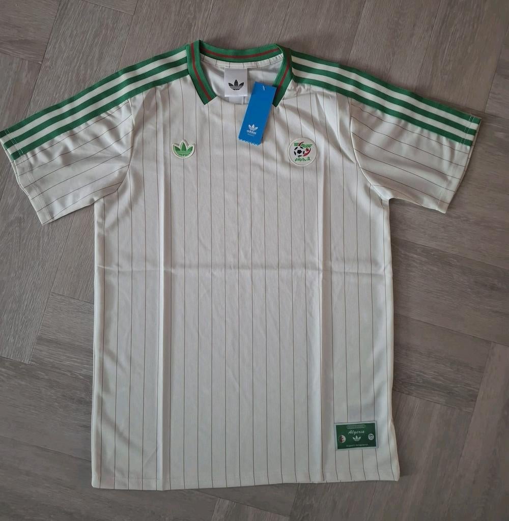 Retro voetbalshirt | Adidas Terrace icons Algerije, maat M, Ophalen of Verzenden, Zo goed als nieuw, Buitenlandse clubs, Shirt
