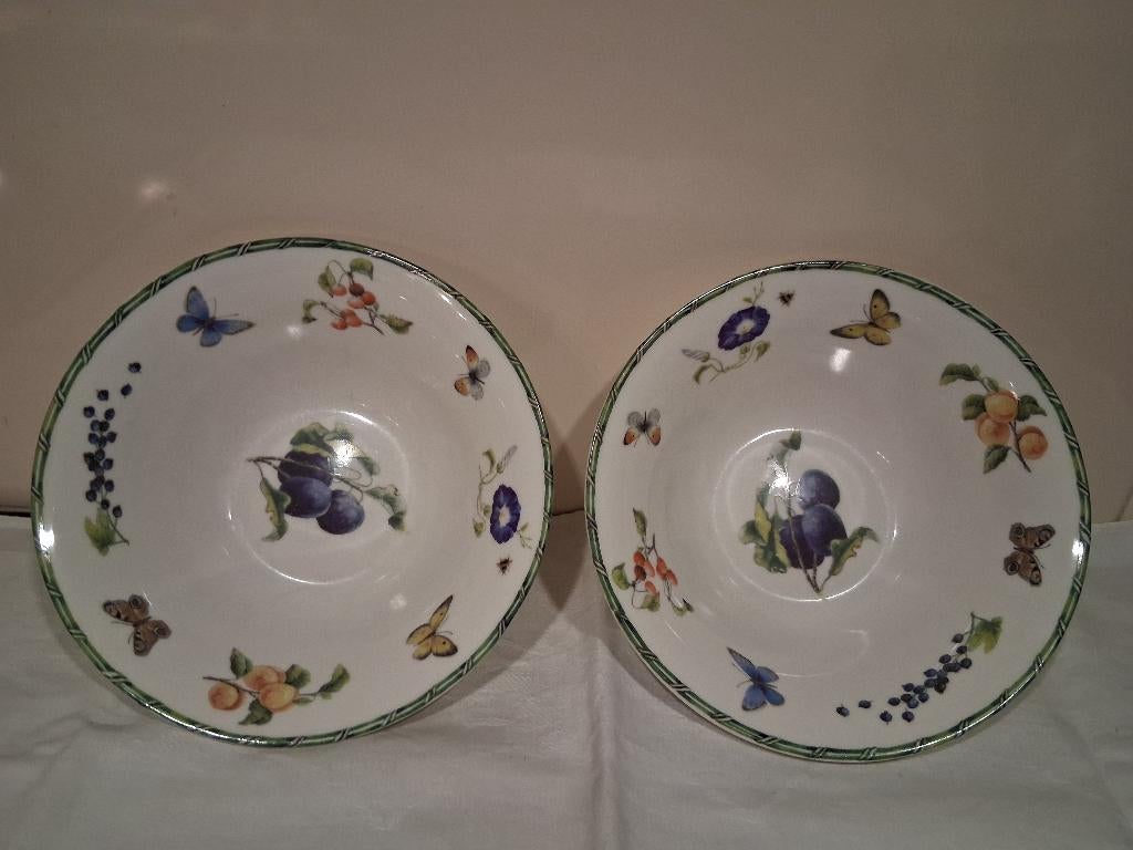 Janneke Brinkman serveer vlaschalen Fruit & Flowers, Ophalen of Verzenden, Zo goed als nieuw, Porselein, Overige stijlen