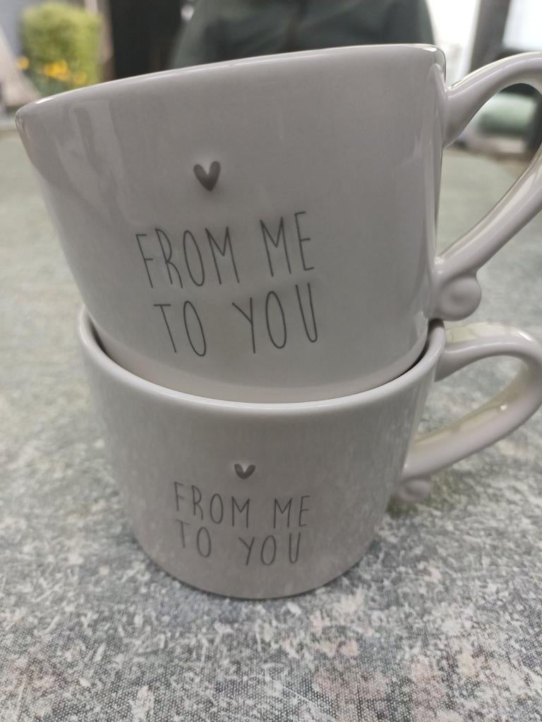 2 Bastion Collection 'From Me To You' kopjes, Ophalen of Verzenden