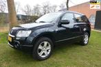 Suzuki Grand Vitara 2.0-16V Exclusive/4WD/airco/cruise/navi/, 4 cilinders, 1850 kg, Grand Vitara, Zwart